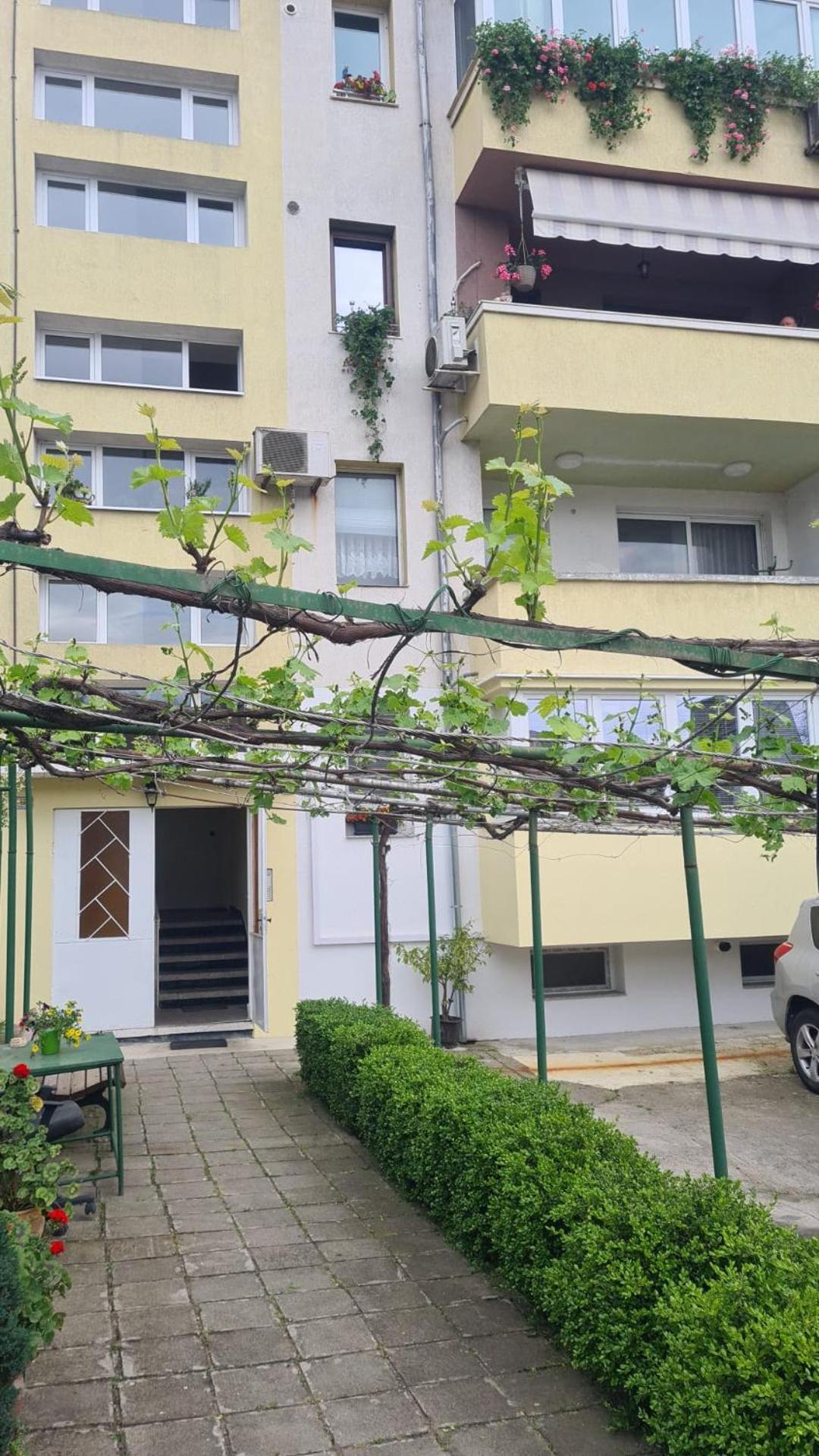 Апартамент Мегилукс 2 Blagoevgrad Exteriör bild